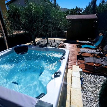 Holiday Home Istra With Jacuzzi Medulin Luaran gambar