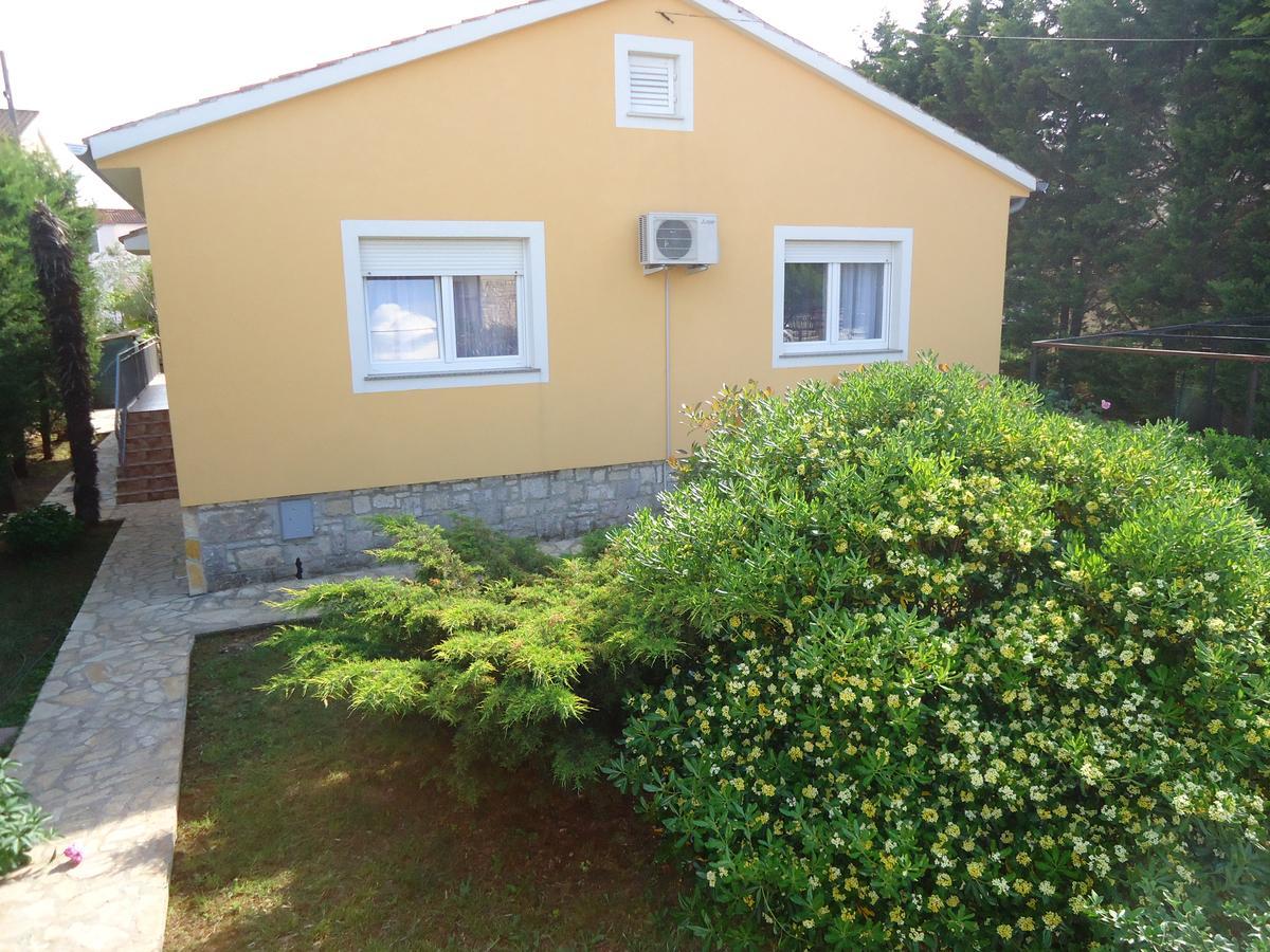 Holiday Home Istra With Jacuzzi Medulin Luaran gambar