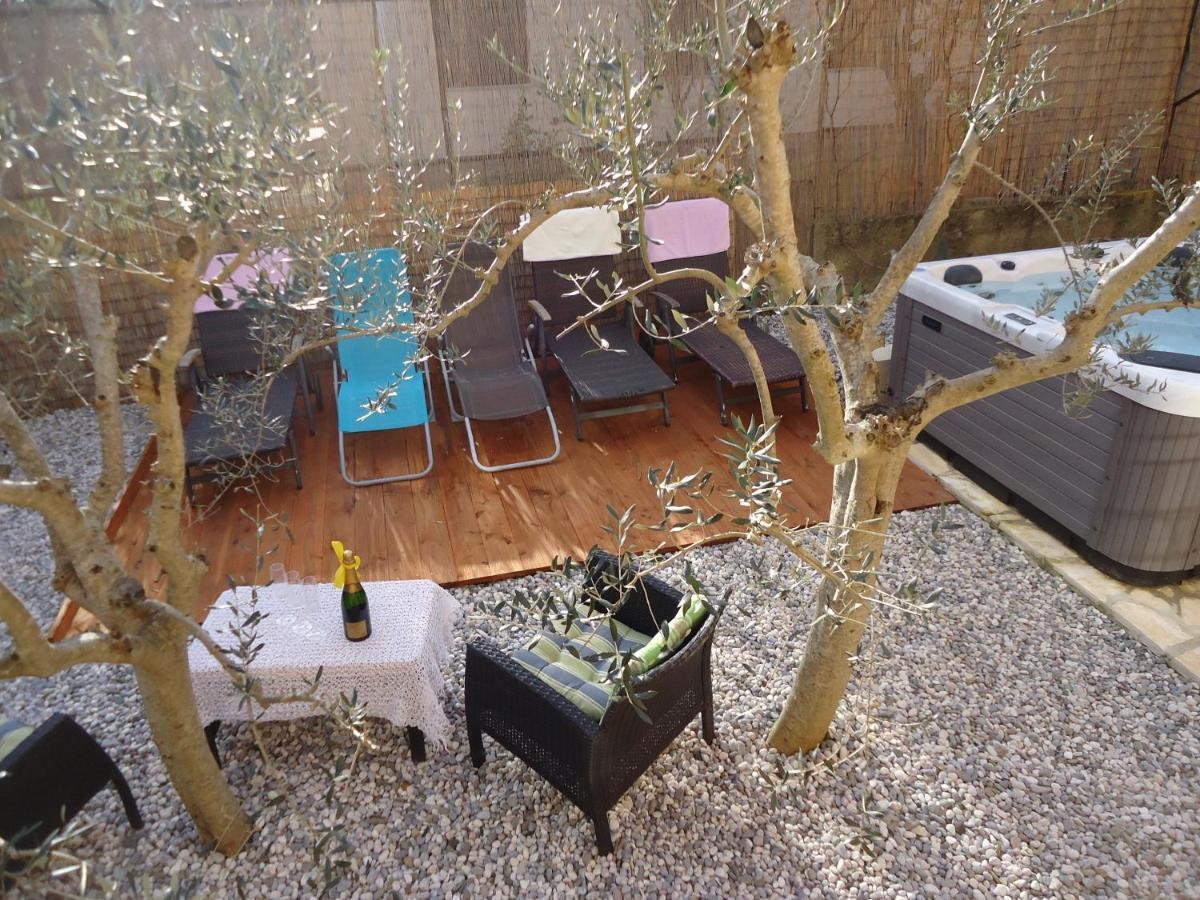 Holiday Home Istra With Jacuzzi Medulin Luaran gambar
